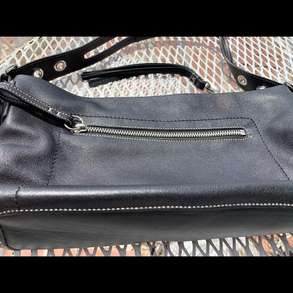 Coach Purse - Picture 4 of 9